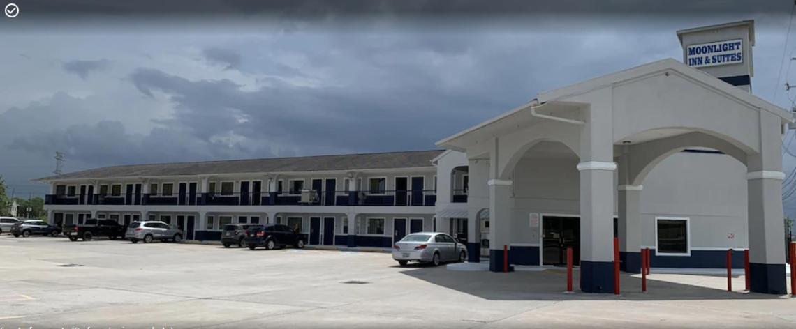 Moonlight Inn & Suites Jersey Village Екстериор снимка