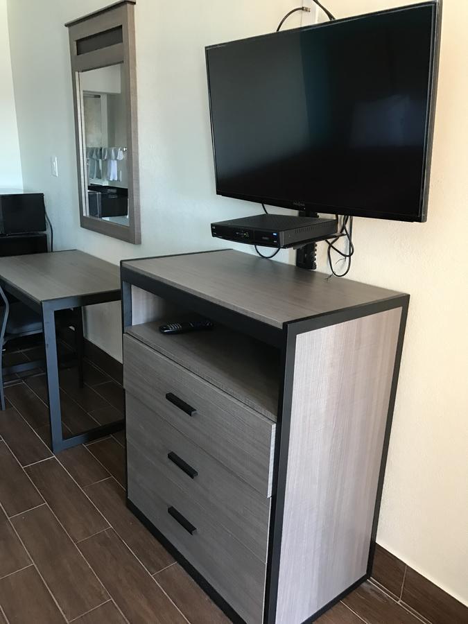 Moonlight Inn & Suites Jersey Village Екстериор снимка